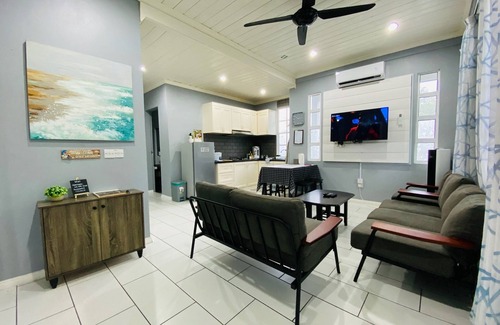 Kota Belud House | Grace Guesthouse , 2BR Cabin with River & Mountain Views