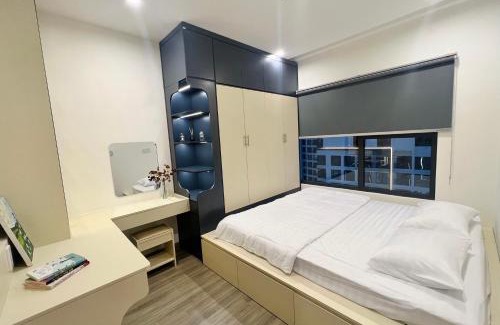 District 9 Apartment | Grace Home Airb&b Apartment