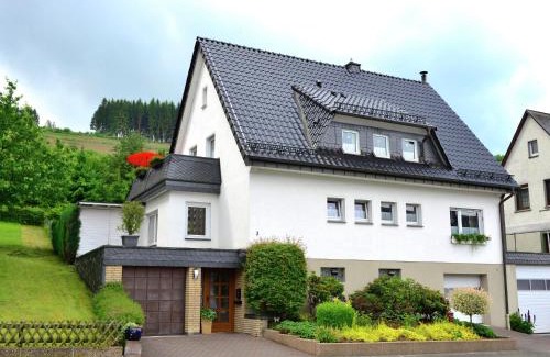 Velmede Apartment | Graceful Apartment in Velmede with Garden, cleaning included