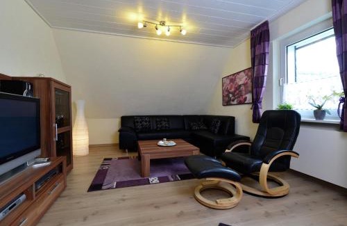 Velmede Apartment | Graceful Apartment in Velmede with Garden