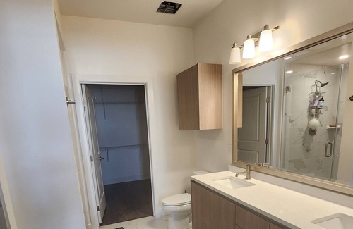 Westchester Apartment | Graceful Luxurious 2BR 2B Unit - LAX