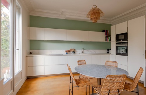 Passy Apartment | Gracious Harmony, by Veeve