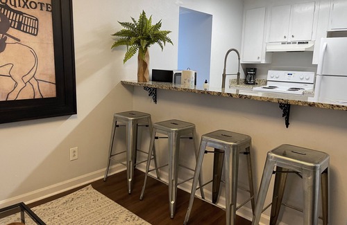 Auburn Apartment | Graduation special – Book Friday – Saturday get Sunday free –