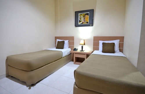 Suko Manunggal Hotel | Graha DPT 33 Hotel