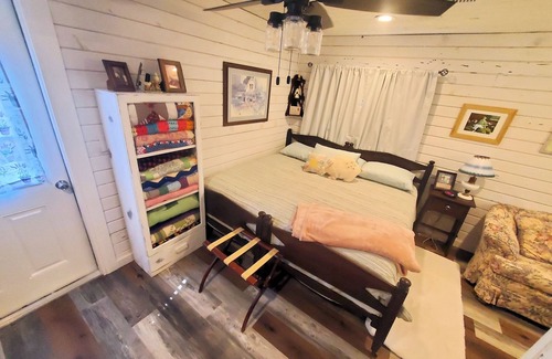Maud Cabin | Gram’s Place