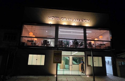 Val-de-Caes Hotel | GRAN AMAZON