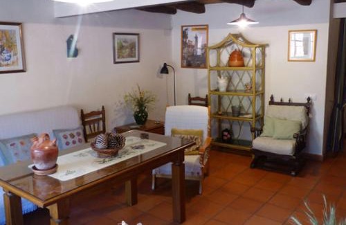 Fuenteheridos House | Granados