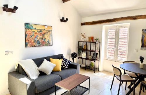 Marly-le-Roi Apartment | Grand 35m2 calme - Famille & pro, près Versailles