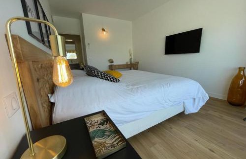 Villeneuve Loubet Beach Apartment | Grand 4 pièces 6 personnes fabuleuse vue mer clim garage
