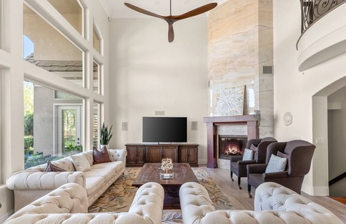 Mission Hills House | Grand 5 bedroom 1-acre Desert Villa Oasis w/pool
