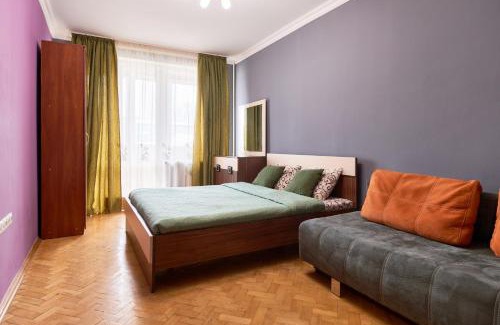 Kyiv Apartment | GRAND Apartment 3 Separate bedrooms near Olimpiyskiy