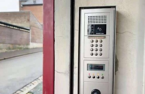 Saint-Quentin Apartment | Grand Appart moderne gare 4pers Wifi