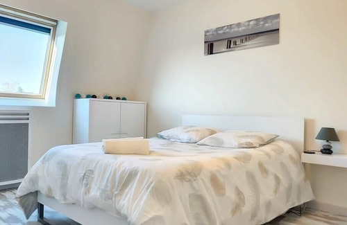 Amiens Apartment | Grand Appart terrasse parking spacieux wifi 4pers