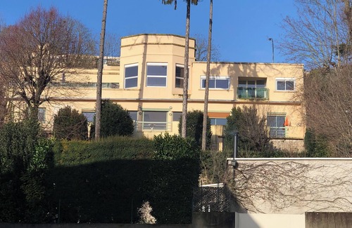 Le Pecq Apartment | Grand Appartement Atypique et Lumineux 100m2, Idéal Famille ou Bande D'amis