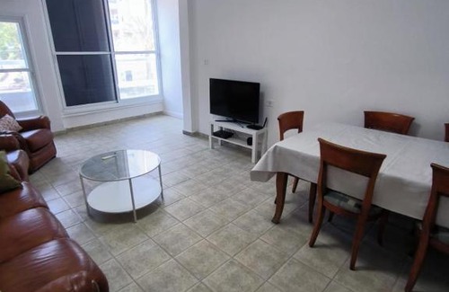 Hadera Apartment | GRAND APPARTEMENT CENTRAL RENOVE