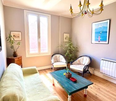 Bayonne Apartment | Grand Appartement dans une Maison