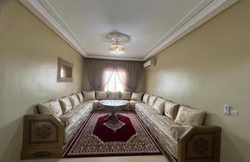 Douar Sidi Youssef Ben Ali Apartment | Grand appartement de 3 chambres Idéal familles et groupes Résidence sécurisée