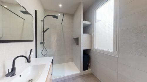 La Madeleine Apartment | Grand appartement Fontana