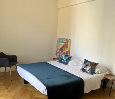 La Madeleine Apartment | Grand appartement Fontana