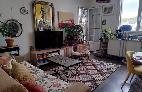 Bagneux Apartment | Grand Appartement Lumineux, Proche Transport. Calme et Atypique, Charme Garantie