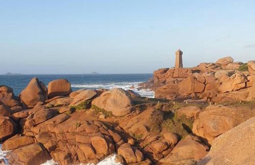 Perros-Guirec Apartment | Grand appartement renové centre historique proche plages