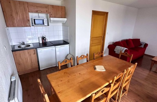 Germ Apartment | Grand appt 8 pers PEYRA'GOOD Mountain view 2 balconies Bed linen/towels/wifi included