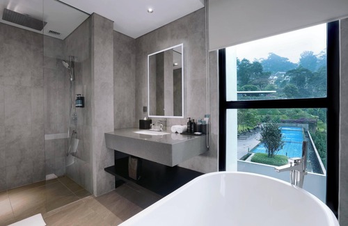 Cipanas Hotel | Grand Aston Puncak Hotel & Resort