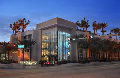 Surfside Hotel | Grand Beach Hotel Surfside West