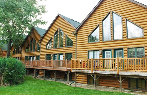 Oglesby Cabin | GRAND BEAR RESORT LUXURY CABIN NEAR STARVED ROCK STATE PARK - 40% OFF!