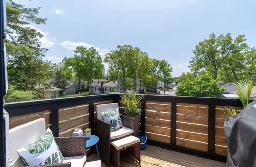 Grand Bend House | Grand Bend 5BR Retreat | Hot Tub, Fire Pit & BBQ