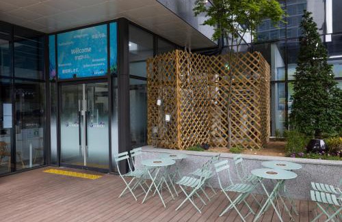 Yeongjong-dong Hotel | Grand Bleu Hotel & Residence