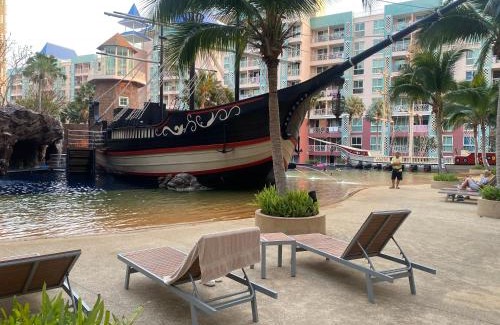 South Pattaya Apartment | Grand Caribbean Condo Pattaya South pool access