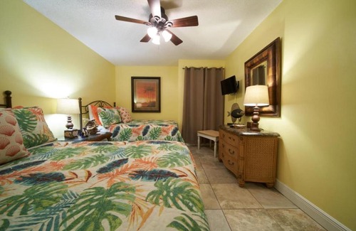 Crystal Beach House | Grand Caribbean East #102