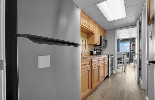 Myrtle Beach Condo | Grand Cayman #553: 1 BR, 1 BA in Myrtle Beach, Sleeps 6