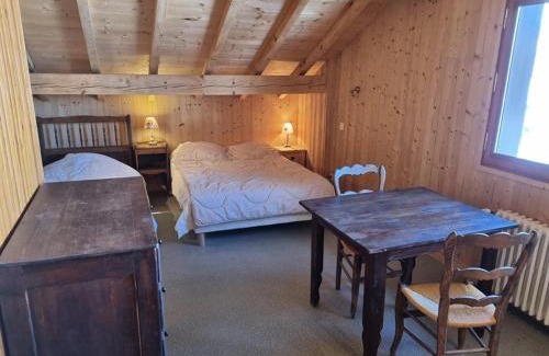 Crest-Voland Ski Chalet | Grand chalet 11 pers, 4 chambres, Sud, proche ski - FR-1-733-72