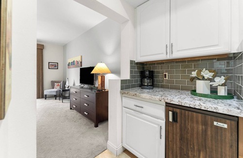 Wailea Condo | Grand Champions 27 | Golf + Tropical Views