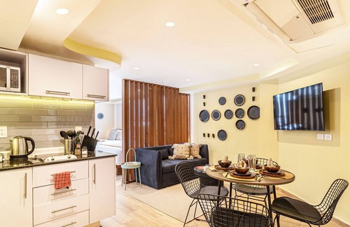 Colonia Cuauhtemoc Apartment | Grand Chapultepec by Kukun