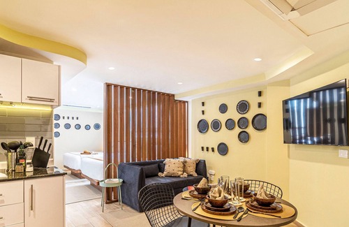 Colonia Cuauhtemoc Apartment | Grand Chapultepec by Kukun