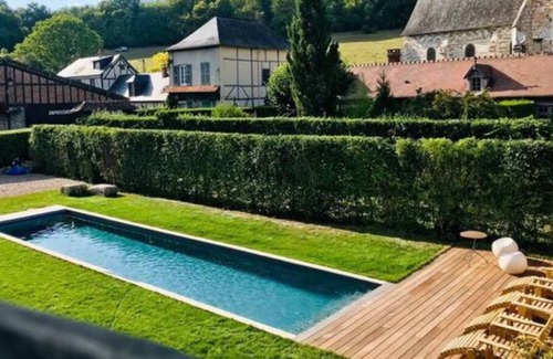 Lyons-la-Foret Apartment | Grand Comfort Apartment in Normandy - Lyons-la-Foret area - 2 bedrooms