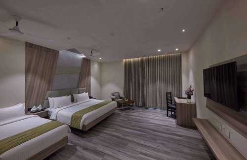 Hosur Hotel | Grand Continent Hosur A Sarovar Portico Affiliate Hotel