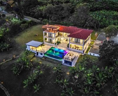 Montenegro House | Grand Cypress Luxury Home