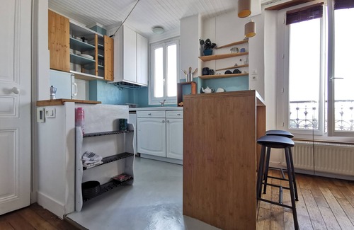 Neuilly-Plaisance Apartment | Grand Duplex Calme et Lumineux - à 2 pas de Paris et Disney