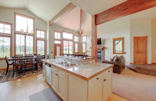 Grand Elk Ranch Cottage | Grand Elk Golf Club On-site: Mtn-view Home w/Deck