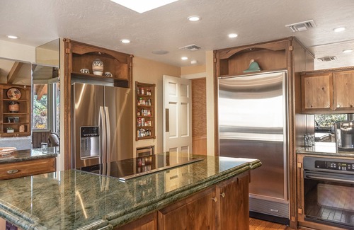 Sedona House | Grand Estate: Pool/Tennis/Pickleball/Golf/Firepit/Hot Tub on 6 Private Acres!
