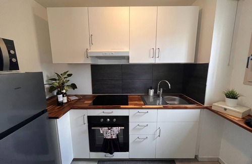 Chilly-Mazarin Apartment | Grand F2 de 52m2 en Centre Ville