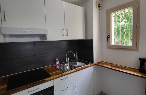Chilly-Mazarin Apartment | Grand F2 de 52m2 en Centre Ville