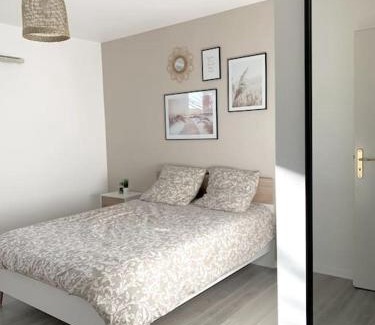 Saint-Ouen-l'Aumone Apartment | Grand F3 à 30mn de Paris - Terrasse + Parking privé