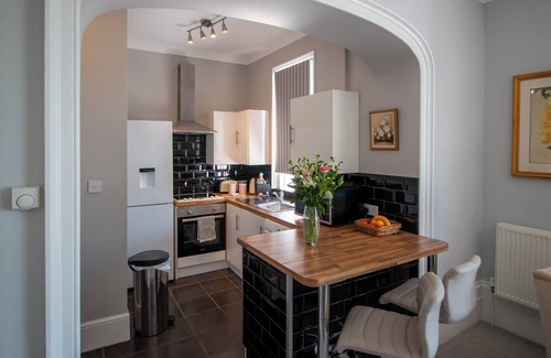 Herne Bay Apartment | Grand Flat | Heart of Herne Bay | 300m from beach