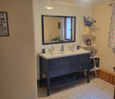 Chantenay-Saint-Imbert Apartment | Grand gîte de campagne capacité jusqu'à 10 personnes