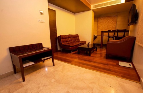 Tiruchirappalli Hotel | Grand Gardenia